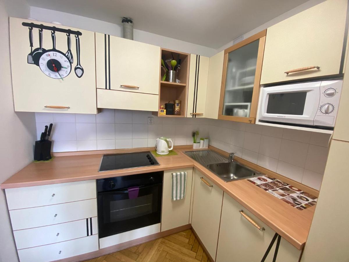 פראג Fantastic Apartment In The City Center מראה חיצוני תמונה