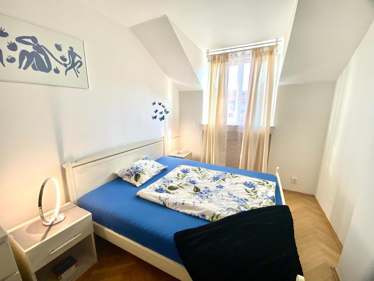 פראג Fantastic Apartment In The City Center מראה חיצוני תמונה
